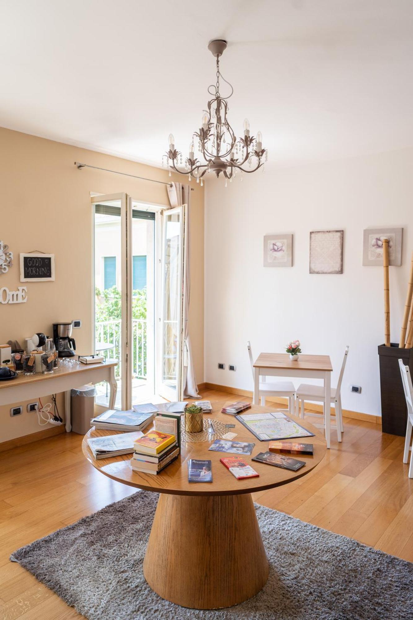 Casa Vivaldi Guest House Verona Esterno foto